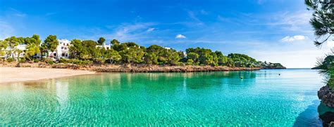 cala d'or tourism.